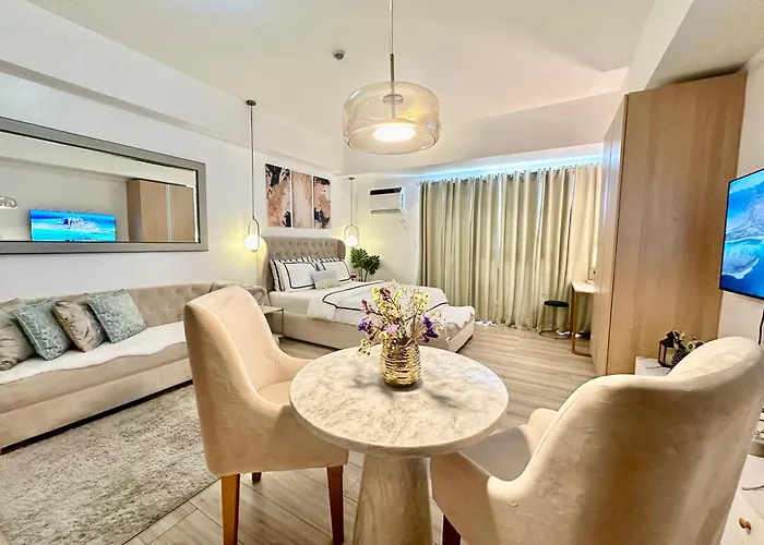 Modern At The Venice Luxury Mckinley Hill * Manila