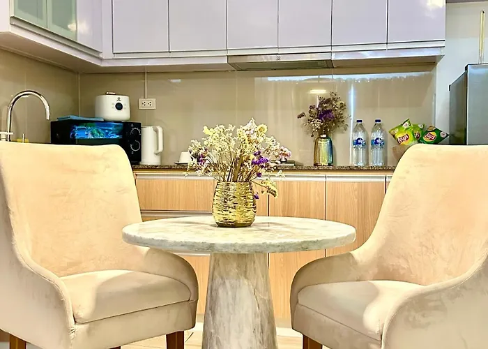 Aparthotel Modern At The Venice Luxury Mckinley Hill